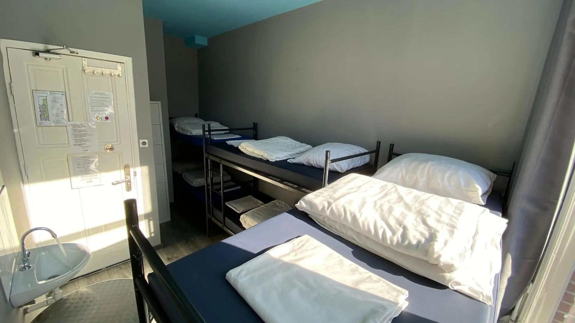 Hostel Cosmos Amsterdam